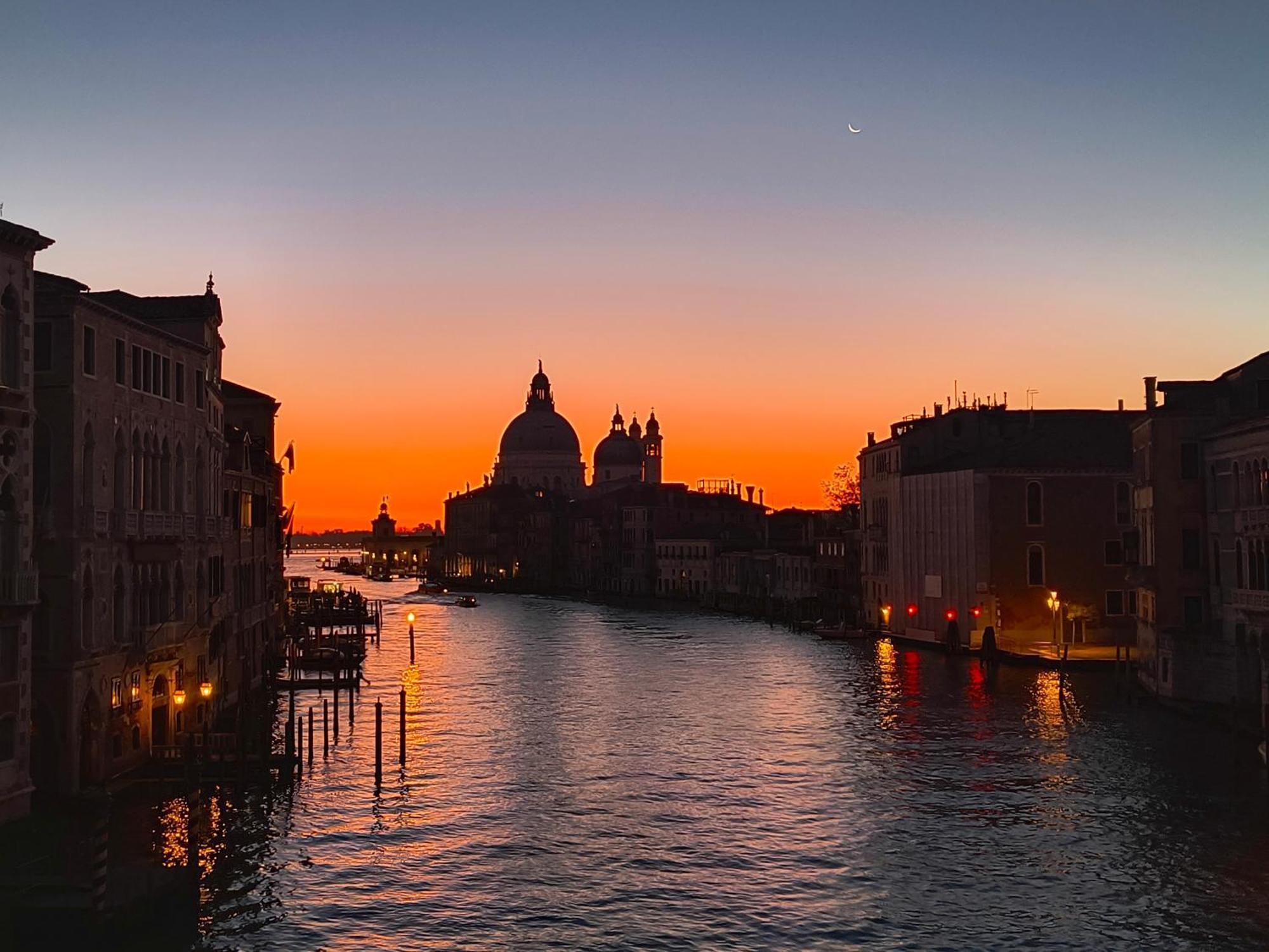 Ca Dell'Arte Bed and Breakfast Venedig Exteriör bild