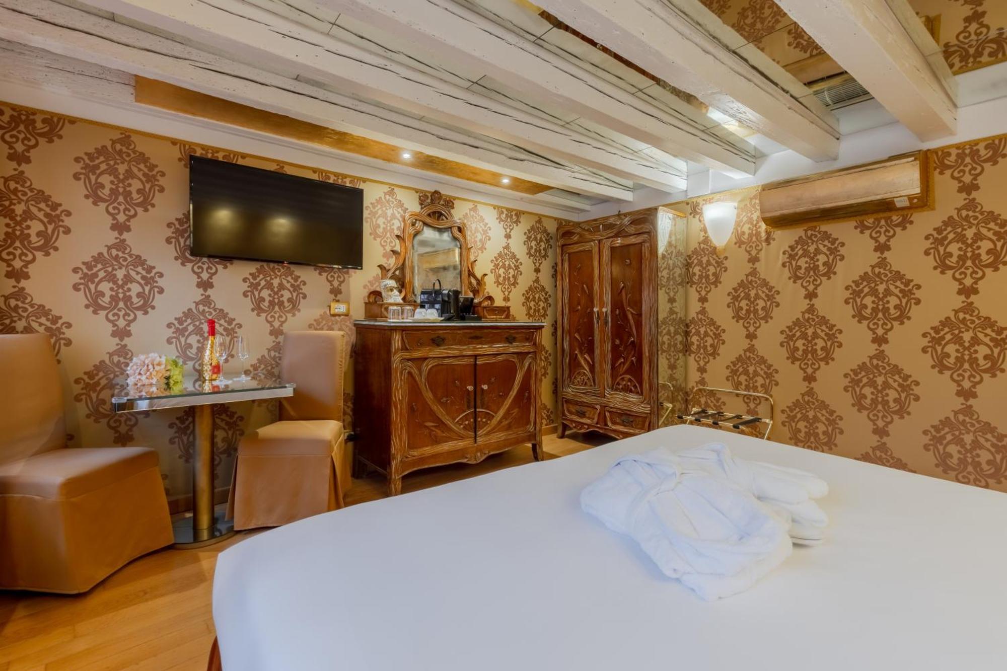 Ca Dell'Arte Bed and Breakfast Venedig Exteriör bild