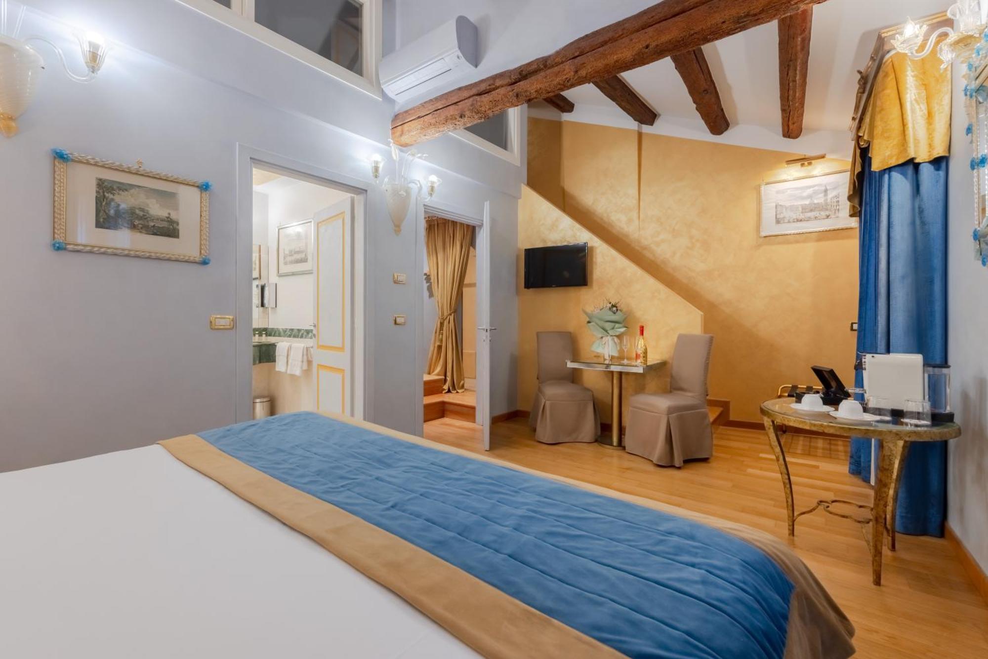 Ca Dell'Arte Bed and Breakfast Venedig Exteriör bild